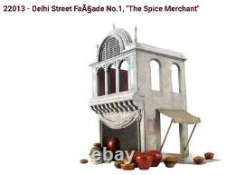 #22013-Delhi Street Facade, The Spice Merchant W. Britain Le marchand D'épices