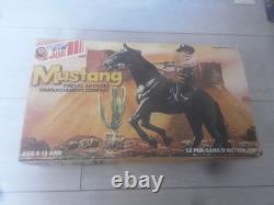 ACTION JOE CHEVAL MUSTANG Pur Sang Harnachement Complet En Boite Vintage Ceji
