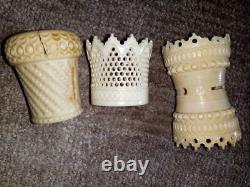 ANCIENNES PIECES DE JEU SCULTEES EN OS DE BOVIN XIXème DIEPPE