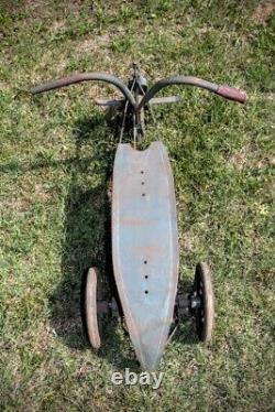 Ancien Cyclorameur Autogoss vert Jouet en tole vers 1950