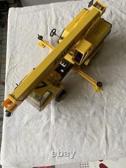 Ancien JOUSTRA Jouet ancien CAMION-GRUE modèle GOLIATH en tôle Années 70