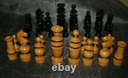 Ancien Jeu d'échecs Régence bois dimensions roi 9 cm légers défauts Chess
