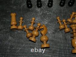Ancien Jeu d'échecs Régence bois dimensions roi 9 cm légers défauts Chess