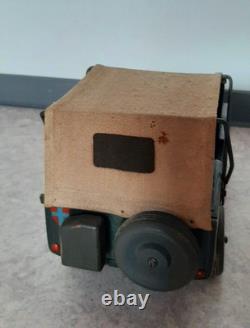Ancien Jouet Jeep Willis WW2 en bois