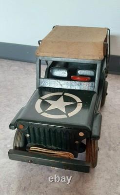 Ancien Jouet Jeep Willis WW2 en bois