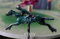 Ancien Jouet de Course de Chevaux à ressort JEP