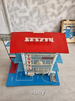 Ancien garage (Jouet de France) Pliant avec sa boite d'origine