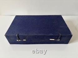 Ancien jeu d'échec complet avec ses pièces en Os teinté milieu XXe