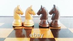 Ancien jeu d'échecs, bois vernis, Allemagne/Russie , 1960's