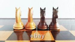 Ancien jeu d'échecs, bois vernis, Allemagne/Russie , 1960's