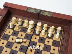 Ancien jeu d'échecs de voyage anglais boite acajou et laiton pions en os teinté