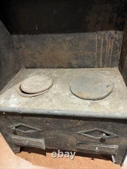 Ancien jeux jouet poupée ancienne cuisiniere poil a bois XIXe metal antique doll