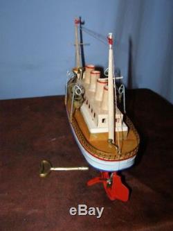 Ancien jouet Bing bateau navigable mécanisme mécanique à ressort, 1915/1920