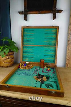 Ancienne Boîte de Jeu en Bois Marqueté Élégance Vintage