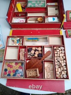 Ancienne Mallette de Jeux Caisse Le Nain Jaune Circa 1900