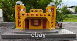 Ancienne station service en résine NOREV 1/43e Shell Relais N°5 boîte d'origine