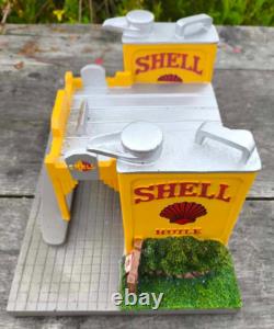Ancienne station service en résine NOREV 1/43e Shell Relais N°5 boîte d'origine