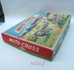 Assemblo Auto Moto-Cross Tres beau jeu de Course 27x39 Cm France 1950