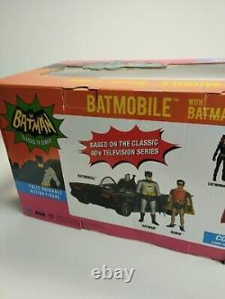 BATMOBILE Batman Classic TV Series 1966 Avec Batman & Robin Funko