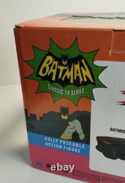 BATMOBILE Batman Classic TV Series 1966 Avec Batman & Robin Funko