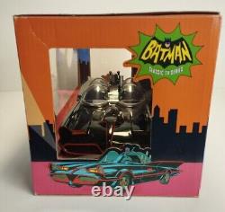 BATMOBILE Batman Classic TV Series 1966 Avec Batman & Robin Funko