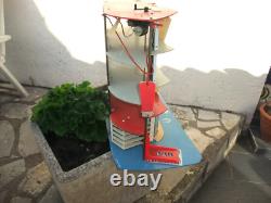 BEAU GARAGE 54 X 29,5 CM, 2 MOTEURS + éclairage frontal NIL 1970