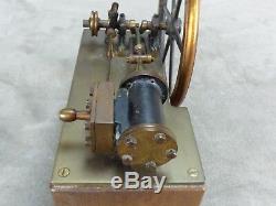 BELLE MACHINE A VAPEUR miniature du XIXème. Travail de maîtrise. 2
