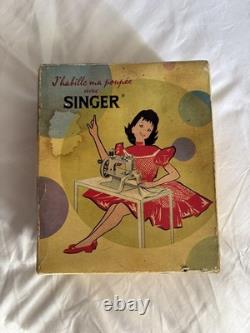 Baby Singer Mini Fillette Années 50 Fifties + Boîte Jouet Toy Machine à coudre