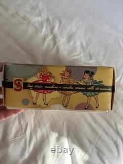 Baby Singer Mini Fillette Années 50 Fifties + Boîte Jouet Toy Machine à coudre