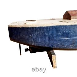 Bâteau navire de bassin 67 cm, mécanique, dans son coffret années 30