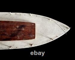 Bâteau navire de bassin 67 cm, mécanique, dans son coffret années 30