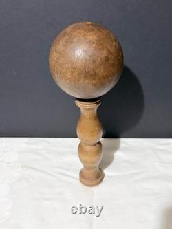 Bilboquet ancien en bois Belle patine Fin 19ème Début 20ème