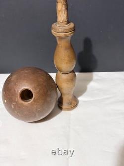 Bilboquet ancien en bois Belle patine Fin 19ème Début 20ème