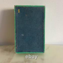 Boite à cubes lithographiés puzzles représentant Pragues XIXe en 6 vues M3763