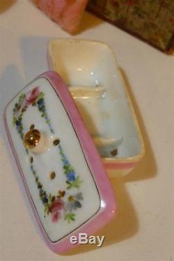 CBG nécessaire toilette porcelaine poupée boite accessoire jouet ancien XIXeme