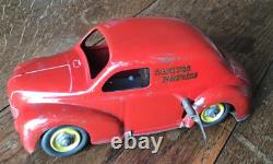 CIJ Renault 4CV rouge Sapeurs Pompiers en tôle avec sa clé TBE 1/20ème Test OK