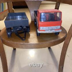 Camion BENNE Mercedes BIG avec sa remorque Benne