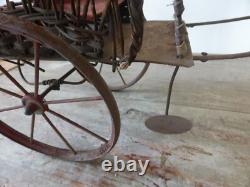 Carriole et cheval Le Jouet Français circa 1900