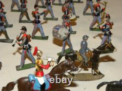 Cavalier & Soldat De Plomb Demi Ronde Bosse Toy Soldier Cbg Mignot Lucotte Heyde