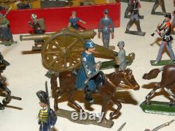 Cavalier & Soldat De Plomb Demi Ronde Bosse Toy Soldier Cbg Mignot Lucotte Heyde