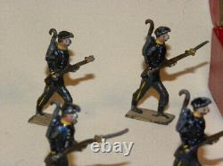 Cavalier & Soldat De Plomb Demi Ronde Bosse Toy Soldier Cbg Mignot Lucotte Heyde