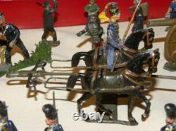 Cavalier & Soldat De Plomb Demi Ronde Bosse Toy Soldier Cbg Mignot Lucotte Heyde