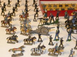 Cavalier & Soldat De Plomb Demi Ronde Bosse Toy Soldier Cbg Mignot Lucotte Heyde