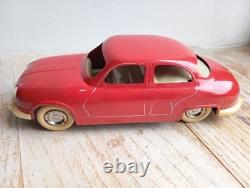 Cij Rare Panhard Dyna 54 Rouge En Tole Mecanisme A Friction