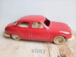 Cij Rare Panhard Dyna 54 Rouge En Tole Mecanisme A Friction