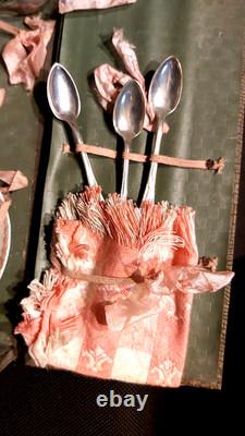 DINETTE ANCIENNE en porcelaine Mon gouter Dans son coffret Complet 1900