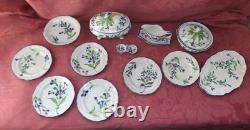 Dinette St Clément décor bleuets jouet ancien poupée service vaisselle