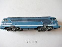 FLEICHMANN Ref 4280 LOCOMOTIVE DIESEL 68001 SNCF HO + BOITE