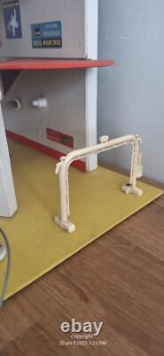 Garage MGF, no Depreux Pour Voiture Dinky Toys Norev, etat neuf en boite