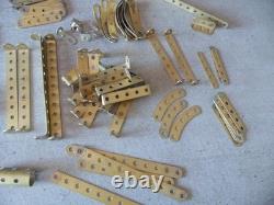 Gros lot de piéces de Mecano jeu ancien